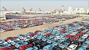 امکان واردات خودروهای بالای 2500 سی‌سی غیر آمریکایی با عمر 5 سال ساخت به مناطق آزاد