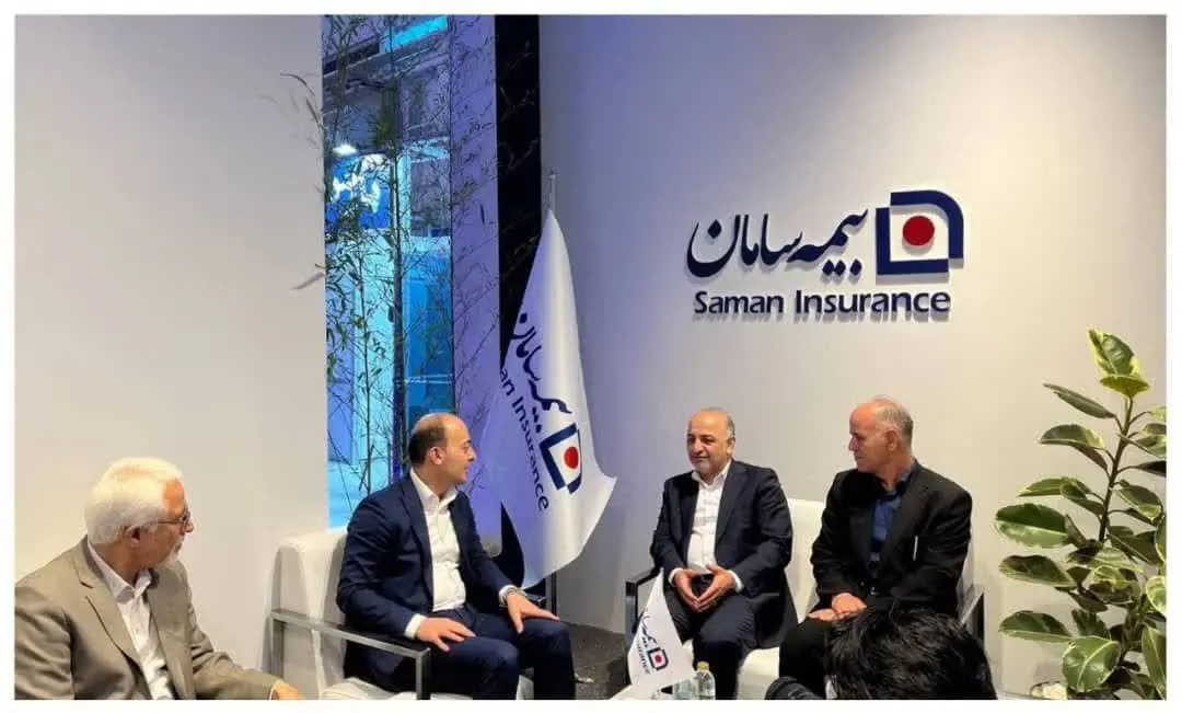 بازدید مدیرعامل بیمه سامان از هفدهمین نمایشگاه بین المللی صنعت مالی