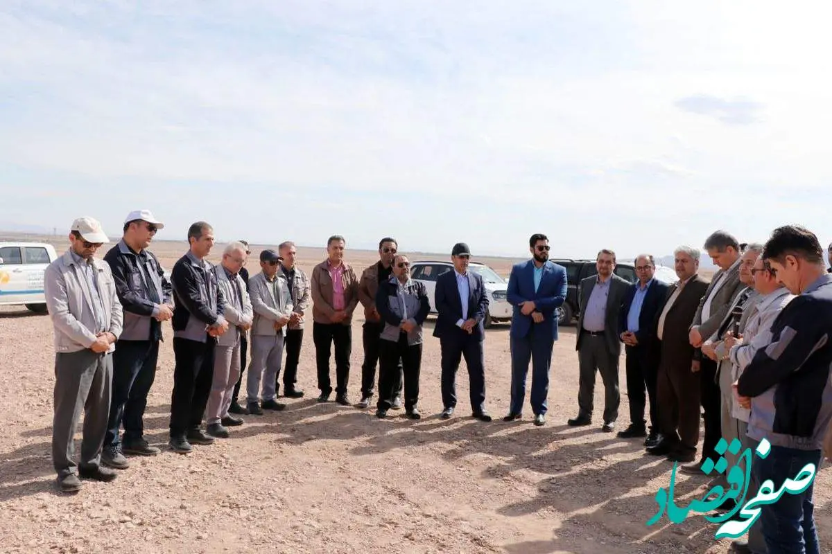 آغاز عملیات اجرایی احداث نیروگاه ۶۰ مگاوات برق خورشیدی شرکت آلومینای ایران