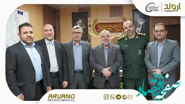 دیدار مدیرعامل و مدیران ارشد شرکت پتروشیمی اروند با فرمانده ناحیه مقاومت بسیج ماهشهر به مناسبت هفته بسیج