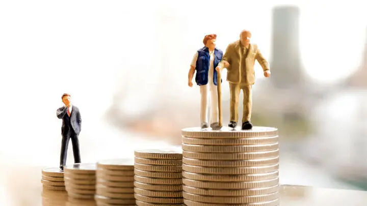 بازنشستگان فوری بخوانید؛ این تاریخ حساب بازنشستگان ۱۰ میلیون تومان شارژ می شود