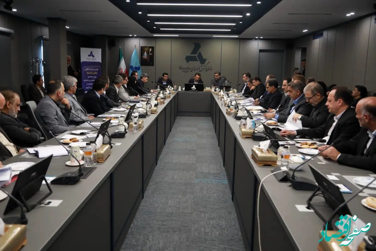 تغییر ساختار سازمان‌های توسعه‌ای؛ فرهنگ و رفتار صنعتی را در بستر صنایع نهادینه کنید