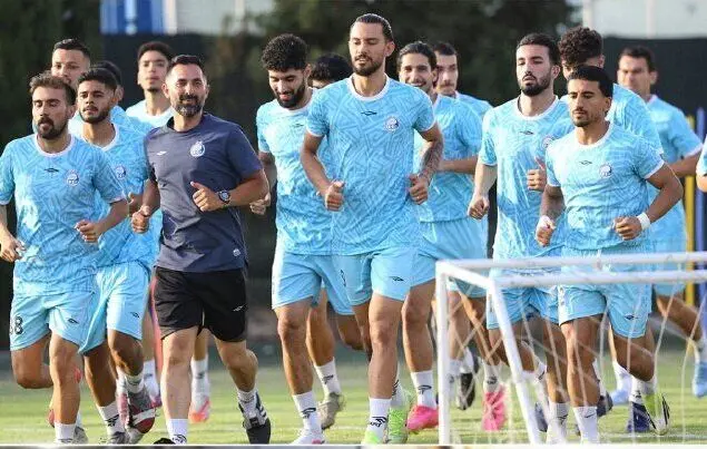 استقلال به این اردو نمی‌رود