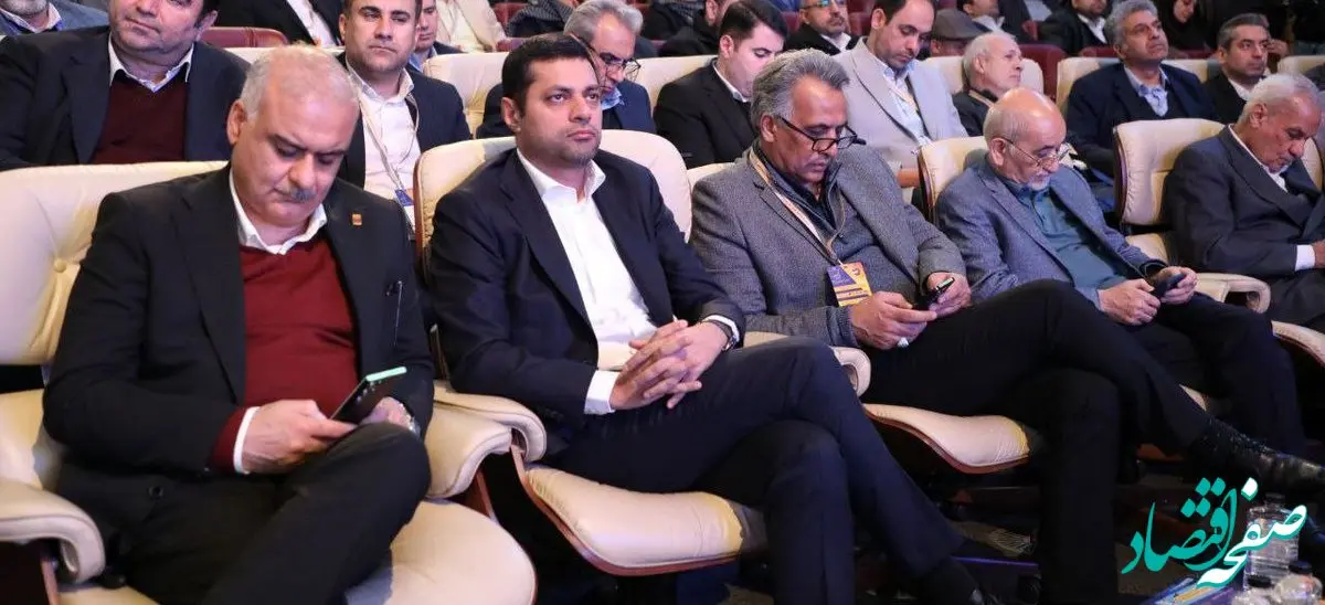 حضور مدیرعامل شرکت صبا فولاد خلیج فارس در آیین افتتاحیه ششمین جشنواره و نمایشگاه ملی فولاد ایران