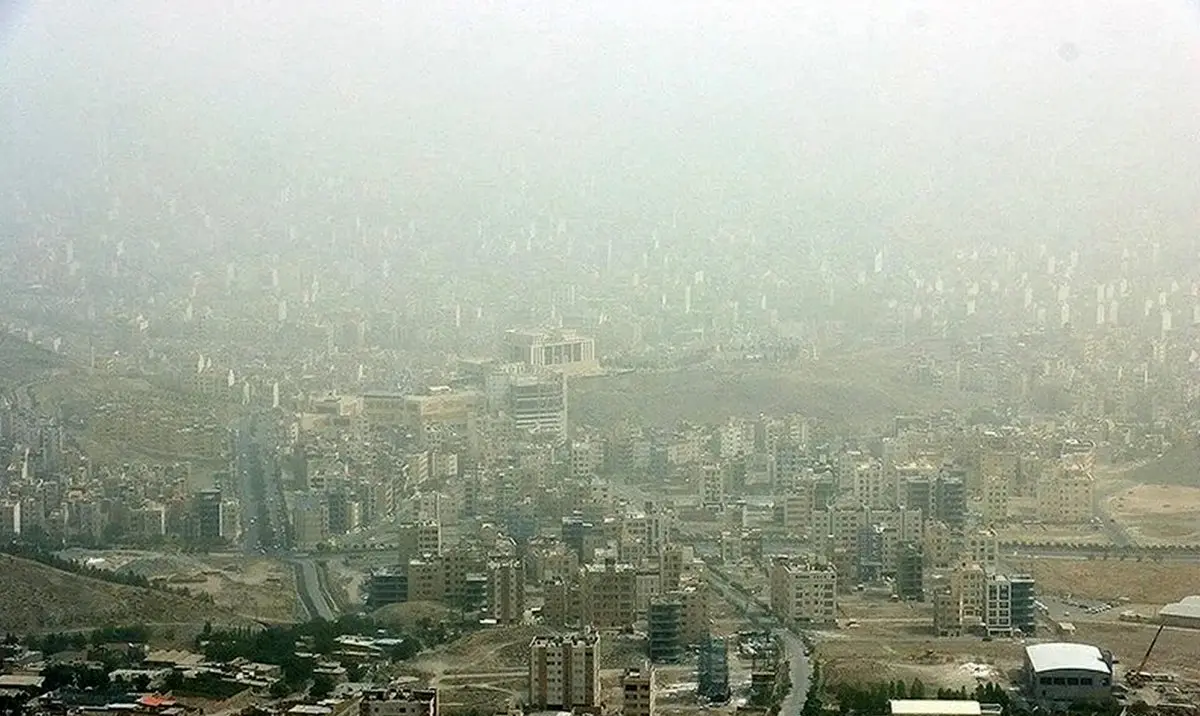 آلودگی شدید هوای تهران ادامه دارد/ آیا فردا پایتخت تعطیل میشود؟