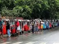قیمت بنزین در پاکستان به لیتری ۳۰۰ هزار تومان رسید