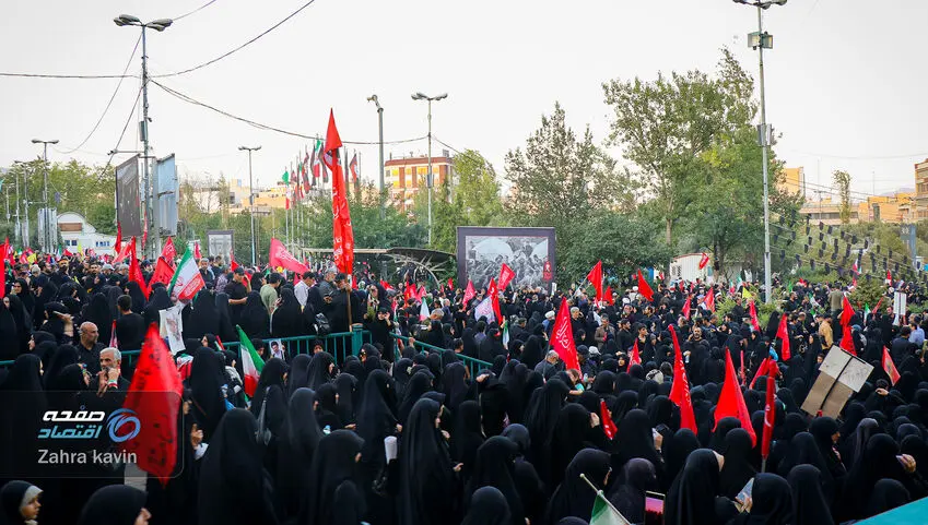 بغض‌های شکسته در مصلی؛ روایتی از دلتنگی یک ملت برای آقای شهید