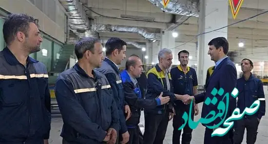 بازدید وزیر ارتباطات از مرکز مبادلات پستی در نخستین روز کاری پس از تعطیلات نوروز