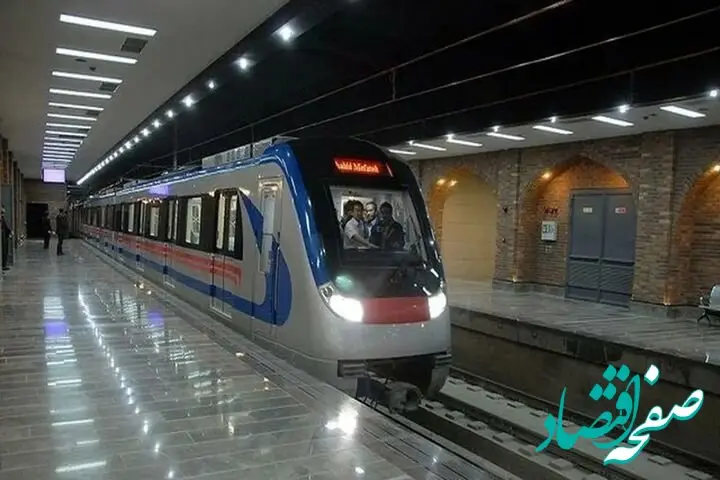 ساعت کاری مترو در شب های قدر بیشتر شد