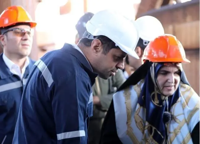 بازدید مشاور رئیس‌جمهور در امور همکاری‌های اقتصادی از شرکت صبا فولاد خلیج فارس