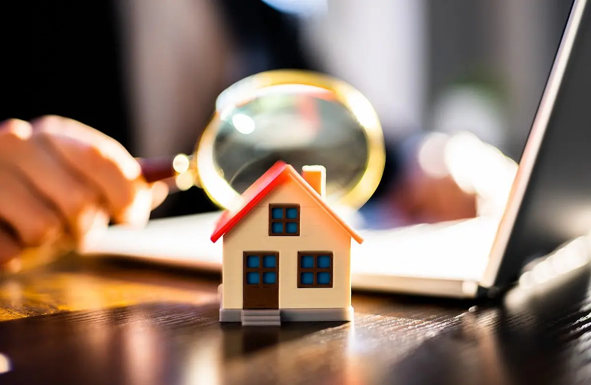 فروش متری مسکن یک کلاهبرداری بزرگ | فروش متری مسکن؛ راهکار یا تهدید برای بازار؟