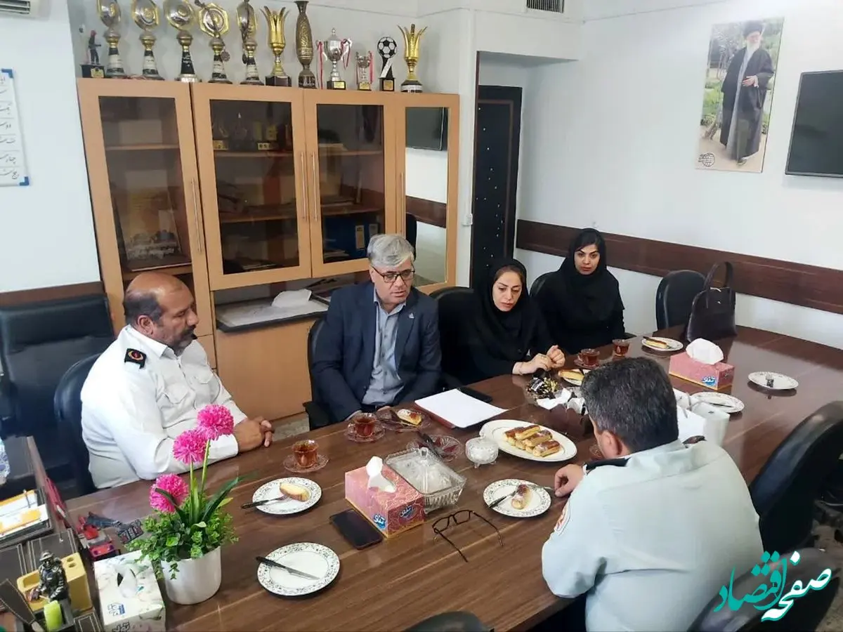 تقدیر مدیرعامل سازمان آتش نشانی بجنورد از خدمات شایسته بیمه دانا