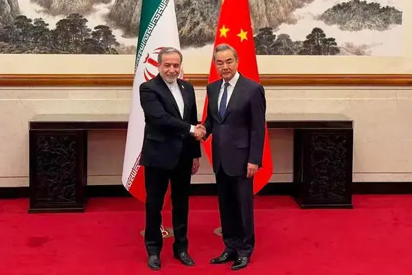 بازی بزرگ پکن در هرمز؛ سفر عراقچی چه پیامی برای نظم امنیتی منطقه دارد؟