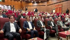 بانک مرکزی به تنهایی نمی‌تواند نرخ تورم را مهار کند/ ۴٫۵ میلیارد دلار به ذخایر ارزی بانک اضافه شد