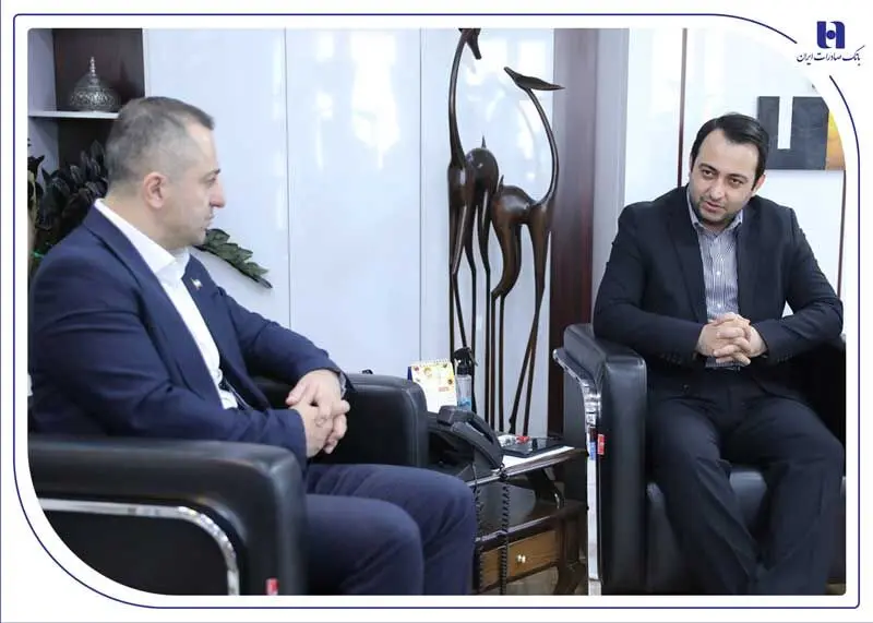 رویکرد بانک صادرات ایران تقویت امید، بالندگی و توانمندسازی جوانان کشور است
