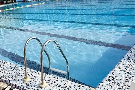 علت مسمومیت 34 زن در یک استخر کرمانشاه چه بود؟ 

