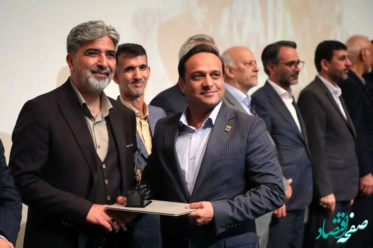 بومی سازی چسب جایگزین بنتونیت در فولاد خوزستان