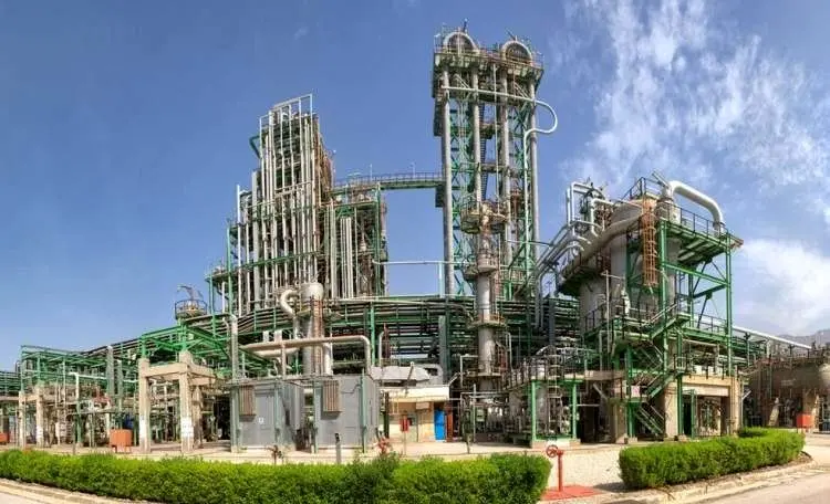 رکوردشکنی تاریخی پتروشیمی جم پیلن در سال ۱۴۰۴/تثبیت جایگاه برترین تولید کننده پلی‌پروپیلن کشور