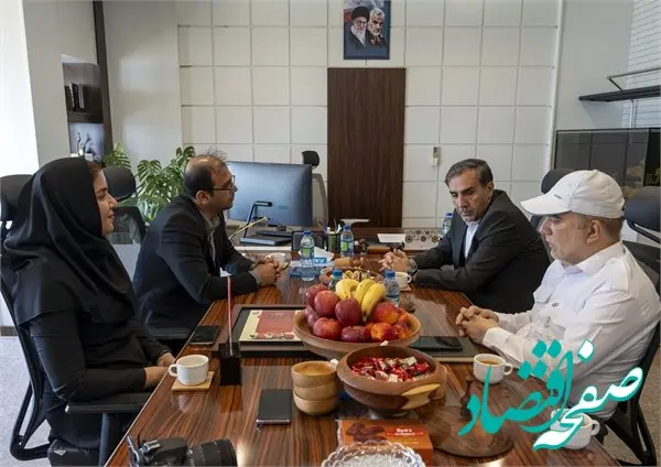 نقش حیاتی پتروشیمی مروارید در کمپین‌های اهدای خون؛ تقدیر از تلاش‌های مستمر