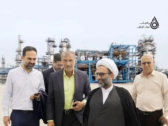 بازدید عضو هیئت رئیسه مجلس شورای اسلامی و هیات همراه از پالایشگاه نفت آفتاب