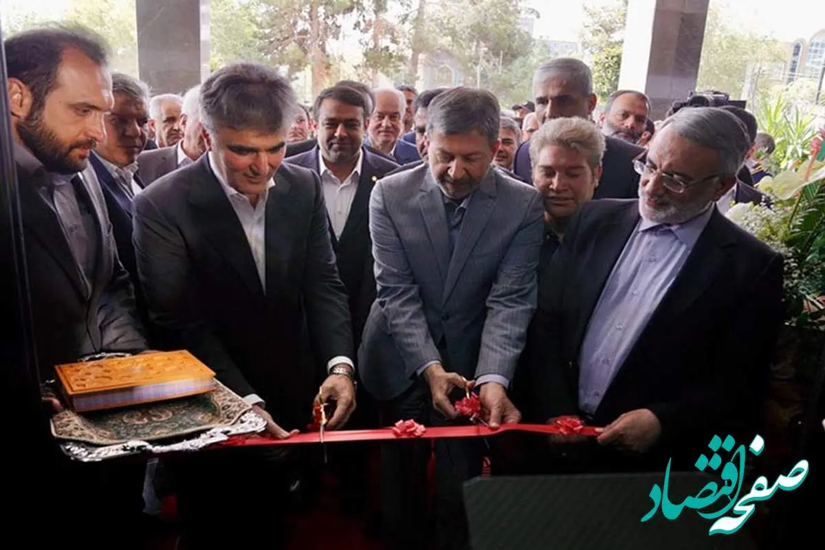 نجارزاده در مراسم افتتاح شعبه کاشان: آیین نامه تامین مالی صنعت نساجی تا دو هفته آینده ابلاغ می شود