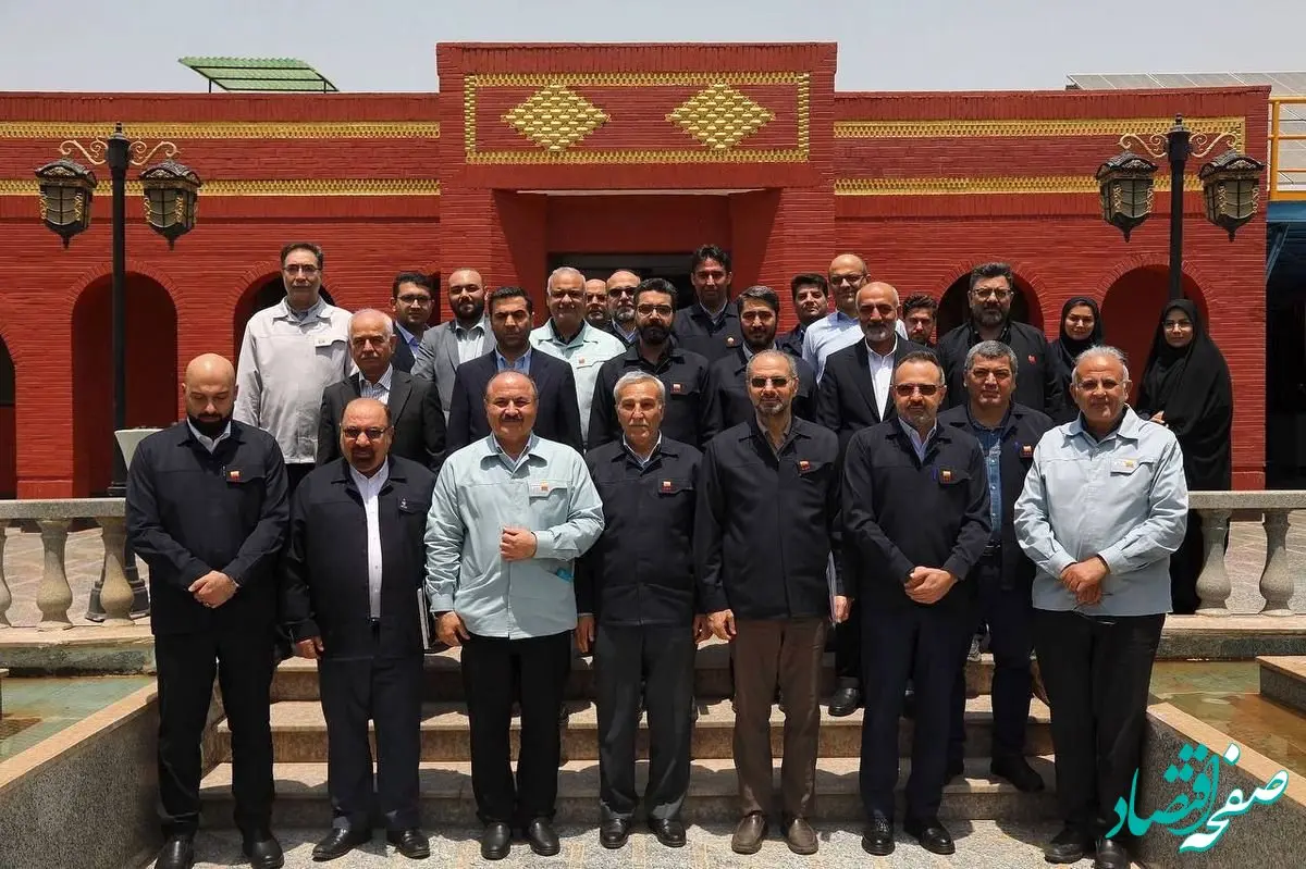 نخستین جلسه‌ شورای سیاست‌گذاری شرکت‌های تابعه گروه توسعه فراگیر فولاد خوزستان در سال ۱۴۰۴