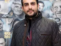تصویری از ظاهری جذاب و متفاوت از حامد کمیلی در استایلی کلاسیک