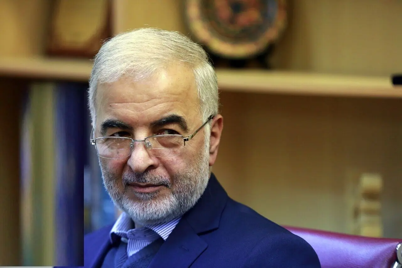 تلاش یک میلیون نفر برای خدمات‌رسانی نوروزی و تاکید وزیر کشور بر رفع موانع تولید