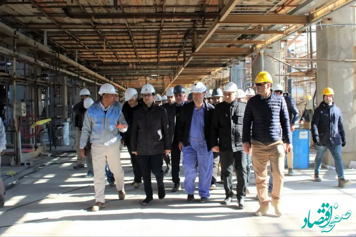 بازدید معاون وزیر نفت از پروژه‌های CCR و پست برق شهری پالایشگاه تهران