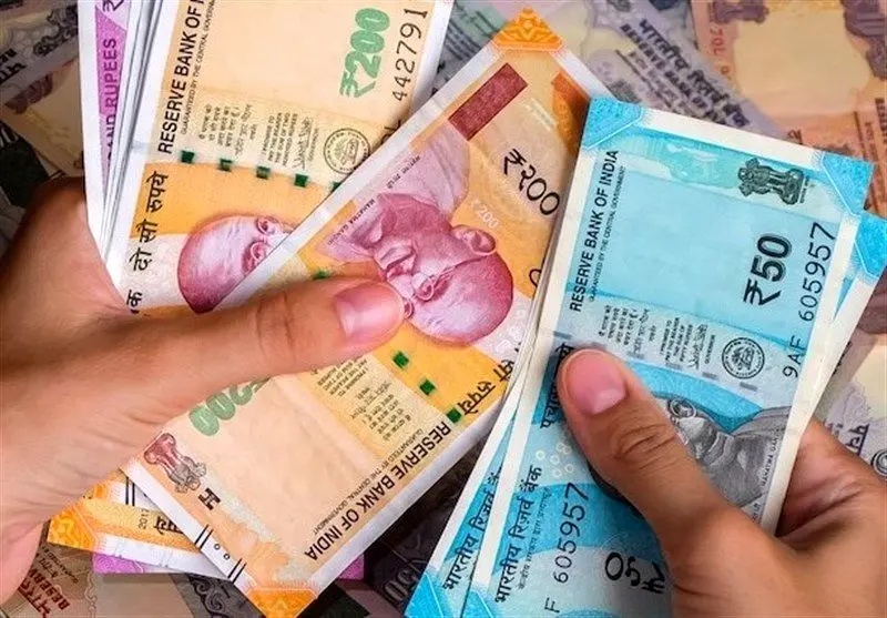 چرا خرید دلار از بازار آزاد برای خرید نفت در هند ممنوع شد؟ 