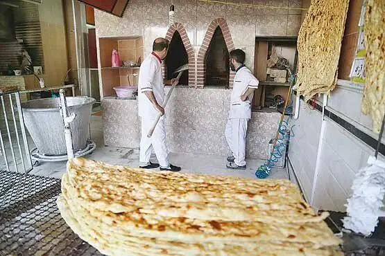آخرین وضعیت تأمین کالاهای کشاورزی و نان در ایام پرمصرف و وضعیت ذخایر