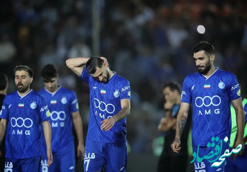 ساعت و مکان بازی استقلال و تراکتور
