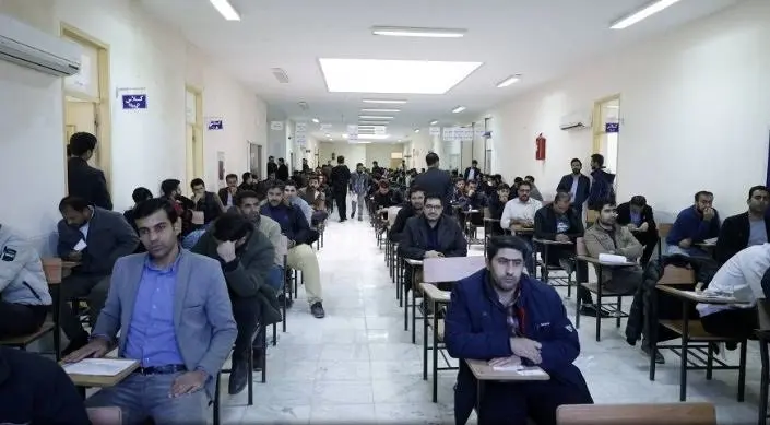 آزمون استخدامی پتروشیمی لردگان برگزار شد