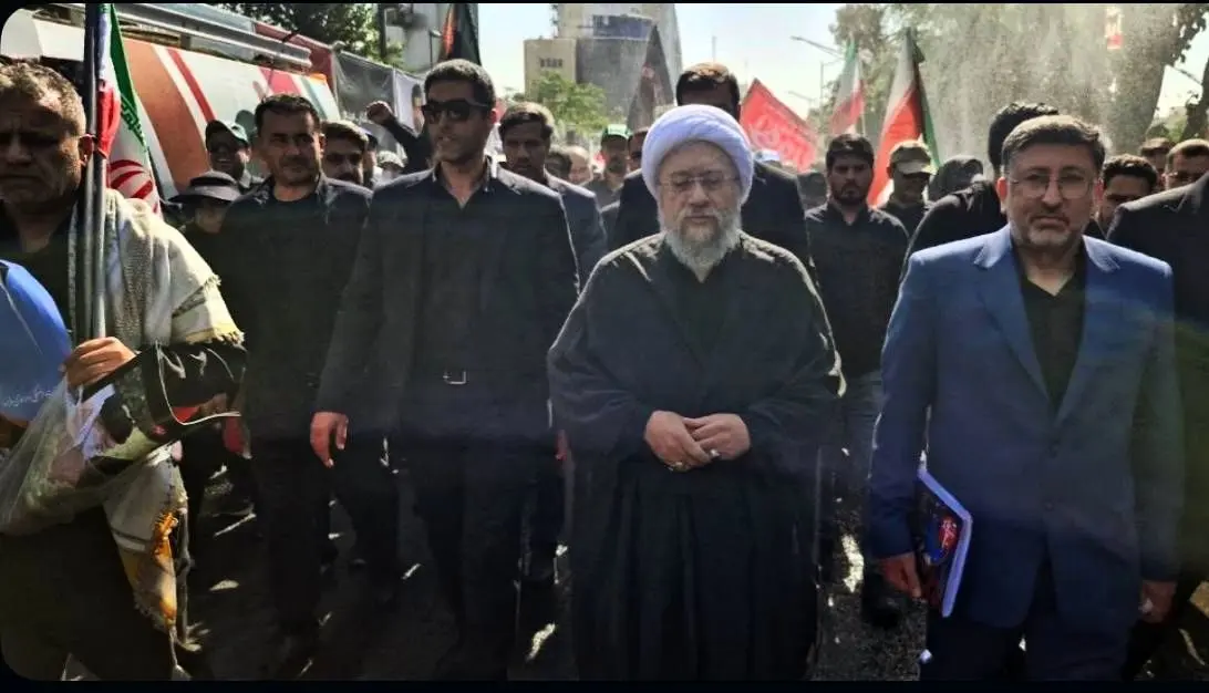 مردم در مسیر بمانند/ پیکر مطهر با بالگرد در مسیر تشییع عبور خواهد کرد