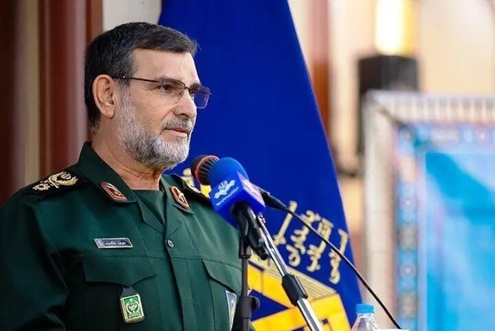 واکنش محکم و قاطعانه این سردار معروف | اگر نفت ما رابدزدند یا نفتکش را در هرجای دنیا توقیف کنند، مقابله به مثل می کنیم