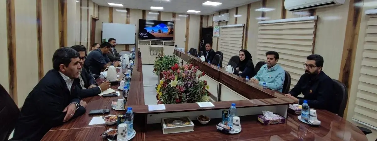 دیدار معاون سرمایه انسانی شرکت معدنی و صنعتی گهرزمین با معاون منابع انسانی و امور اجتماعی شرکت فولاد خوزستان