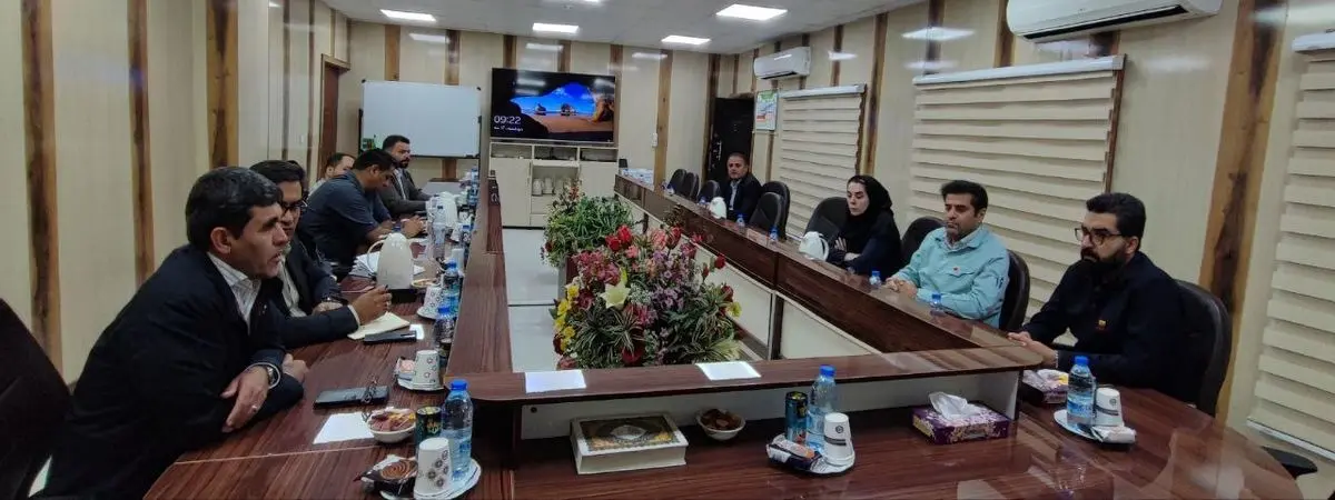 دیدار معاون سرمایه انسانی شرکت معدنی و صنعتی گهرزمین با معاون منابع انسانی و امور اجتماعی شرکت فولاد خوزستان