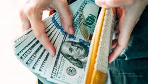 پیش بینی قیمت دلار فردا چهارشنبه ۲۴ اردیبهشت ماه ۱۴۰۴ | دلار فردا با سرعت می تازد؟ 