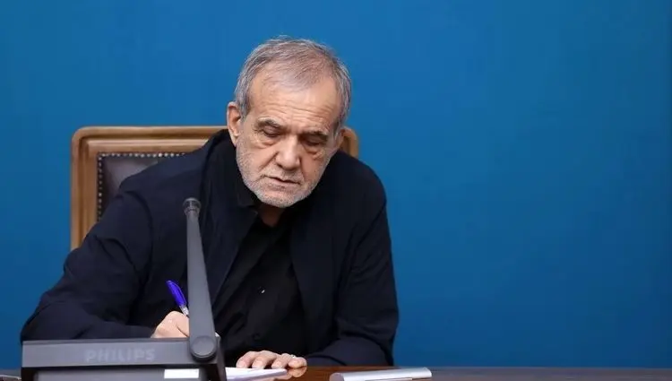 حمایت ویژه مسعود پزشکیان از پاپ لئو در مقابل بی‌احترامی دونالد ترامپ