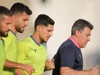 سنگ تمام شاگرد خلف حجازی در تمرینات تیم نکونام !