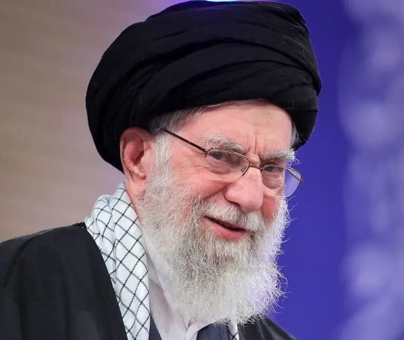 پیکر رهبر شهید انقلاب در مشهد مقدس به خاک سپرده می‌شود