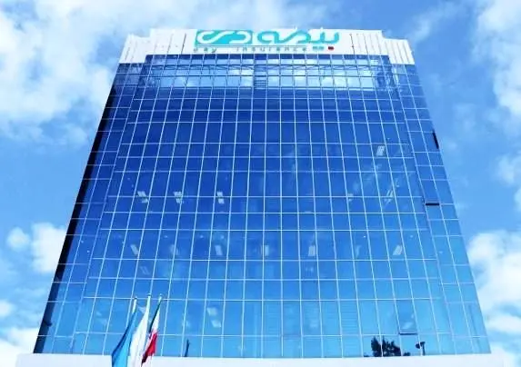 بیمه دی حامی مطمئن و شایسته برای خانواده‌های معظم شهدا و ایثارگران