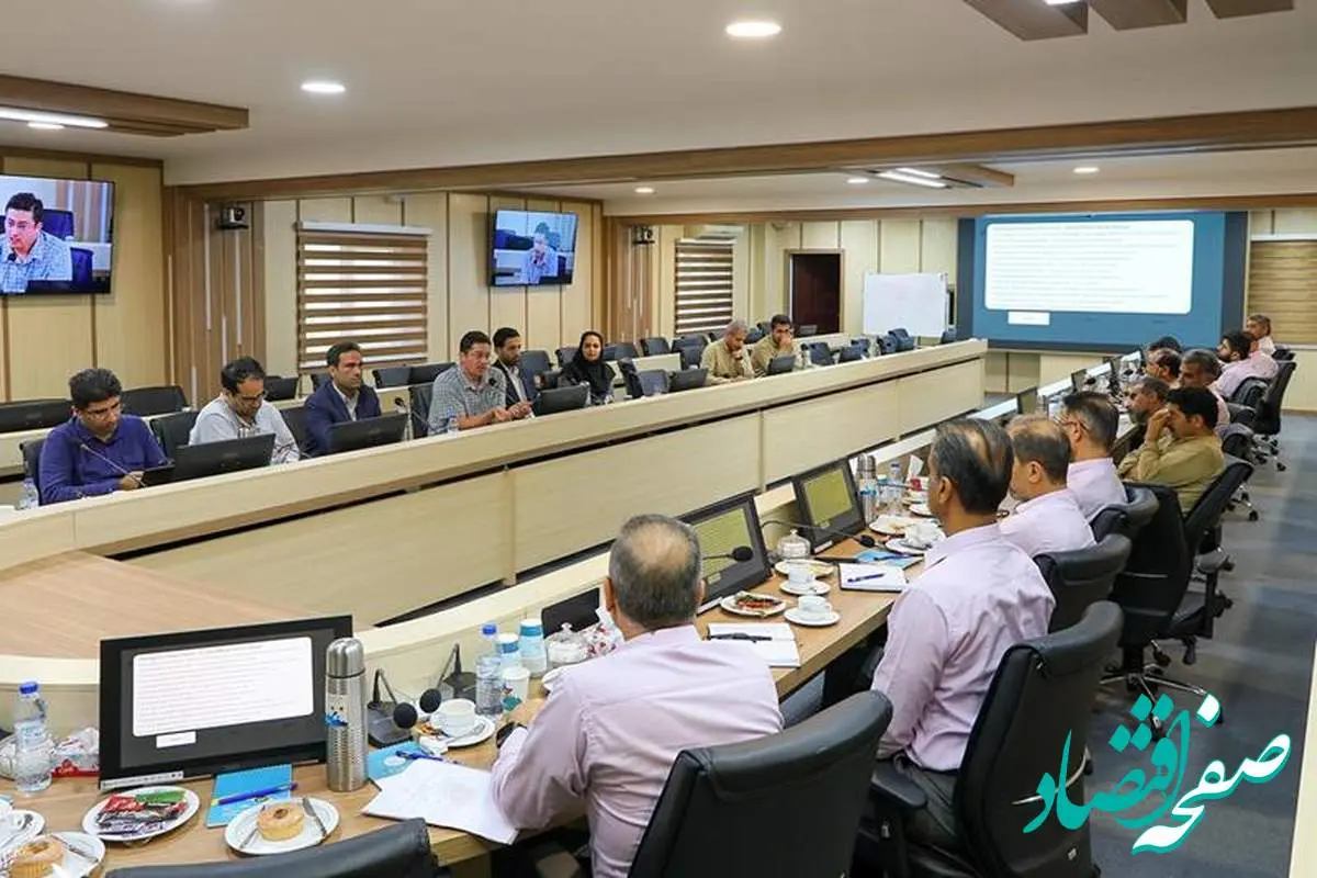 همافزایی نوآوری و سرمایهگذاری برای جهش فناوری در صنعت پتروشیمی با محوریت صندوق CVC خلیجفارس
