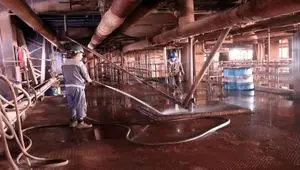 با هدف کاهش ریسک خطرات و اجرای زنگ 5s ؛ ضایعات موجود در واحد گل قرمز شرکت آلومینای ایران جمع آوری شد