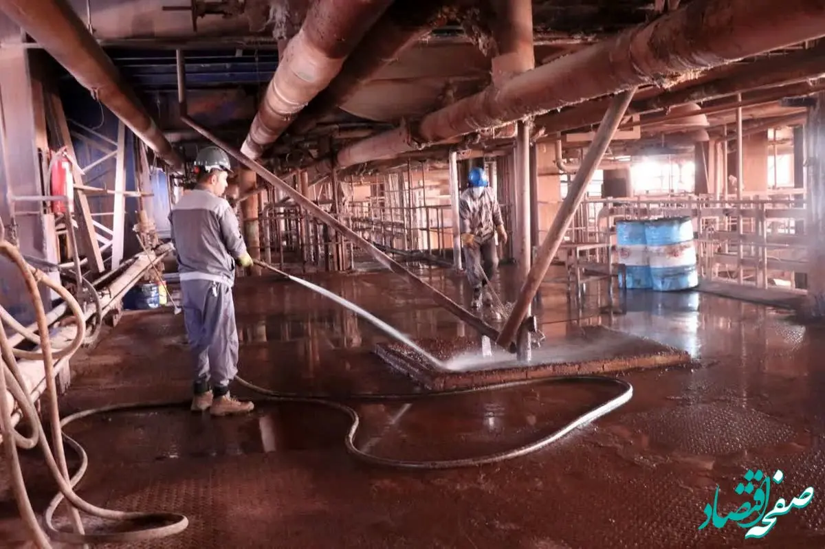 با هدف کاهش ریسک خطرات و اجرای زنگ 5s ؛ ضایعات موجود در واحد گل قرمز شرکت آلومینای ایران جمع آوری شد