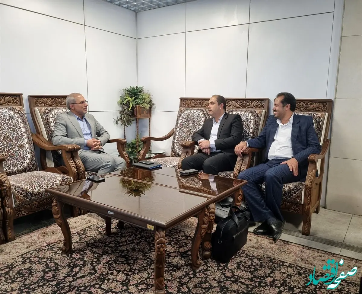 تاکید بر افزایش تعامل بین اموال تملیکی و استانداری کرمان