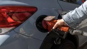 از عیدی به کارگران تا لغو مالیات بنزین در روز کارگر 