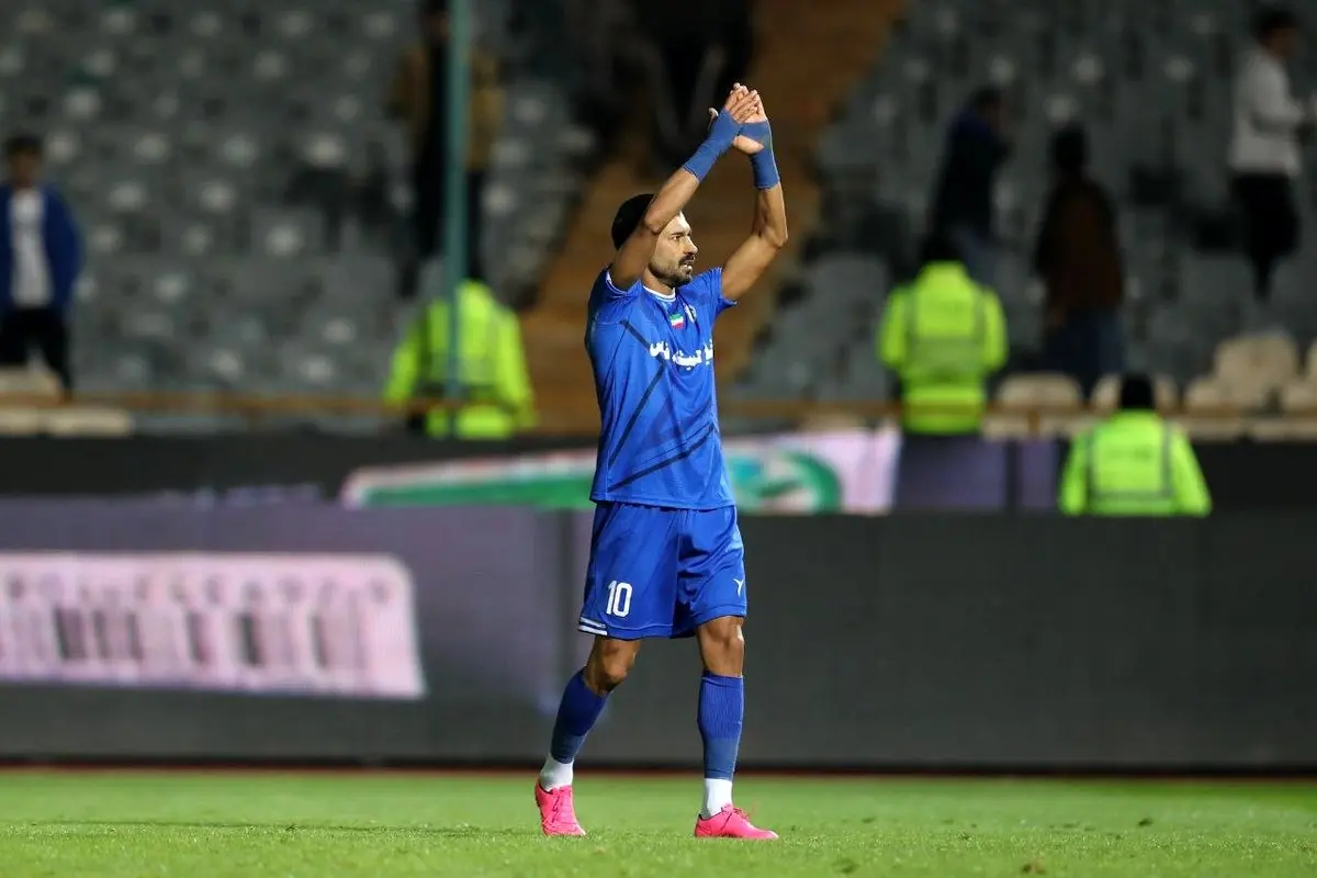 تصویر | پیام مشکوک ستاره استقلال در اینستاگرام!