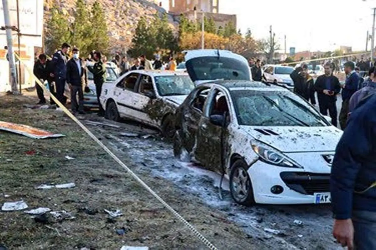فیلم | گفت‌وگو با خانواده‌ای که ۹ نفر از آنها در حادثه کرمان شهید شدند | دخترم مادرم بود