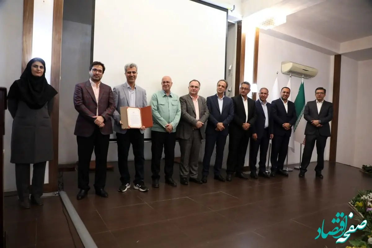 قدردانی از نفرات برتر جشنواره ارتقای بهره‌وری فولاد هرمزگان